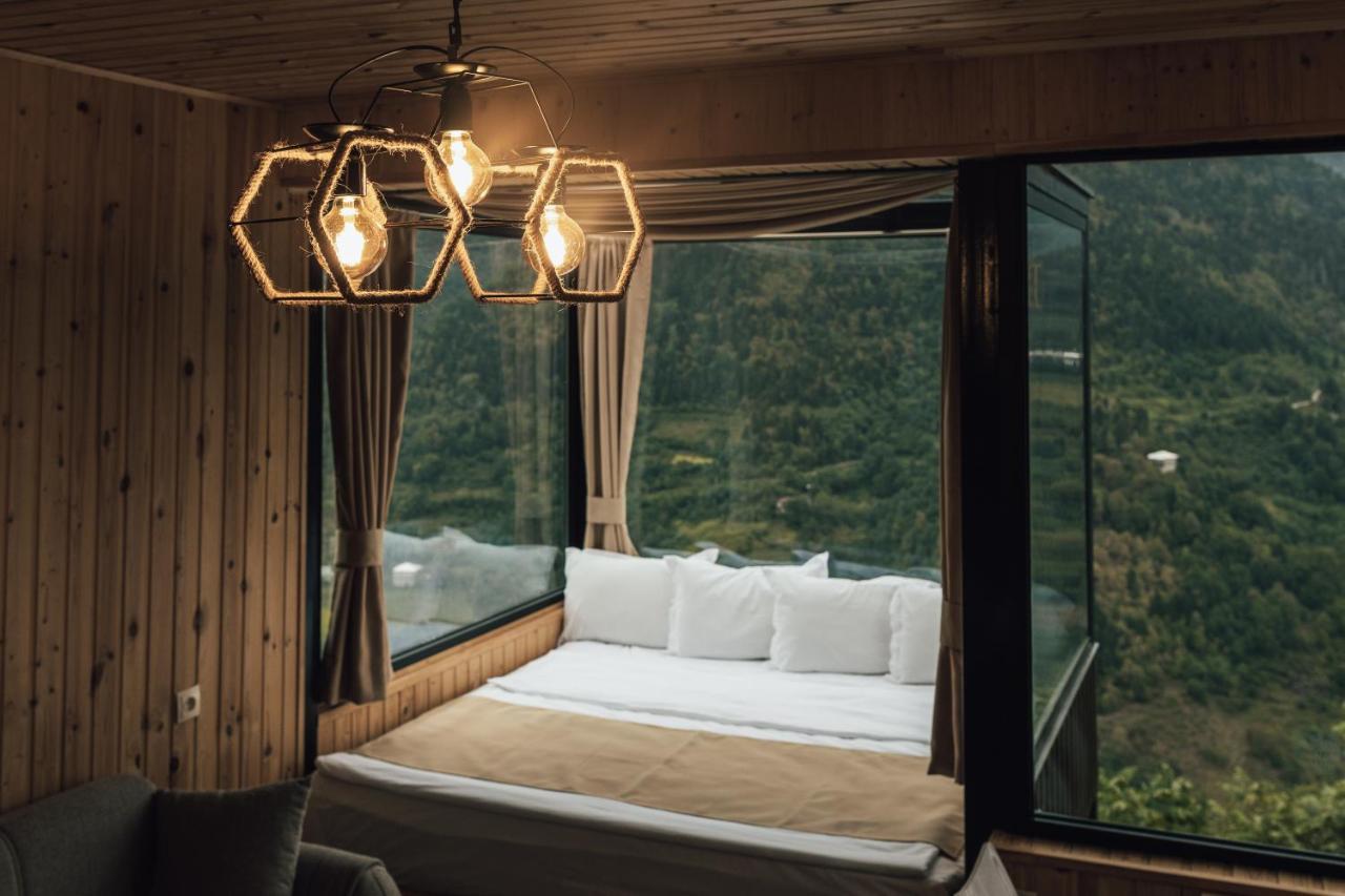 Unique Boutique Hotel Near Batumi Zeda Chkhutuneti Extérieur photo