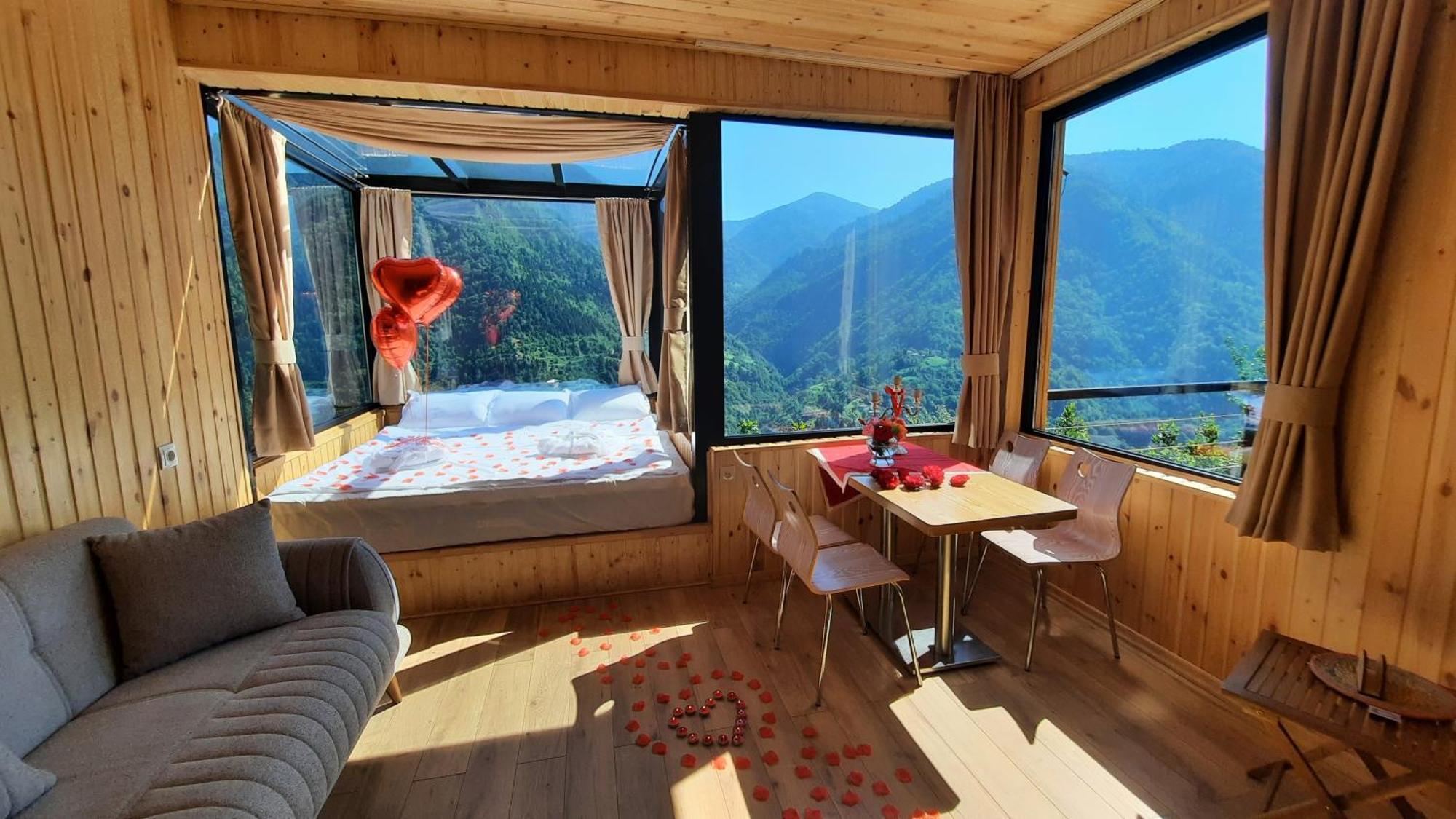 Unique Boutique Hotel Near Batumi Zeda Chkhutuneti Extérieur photo
